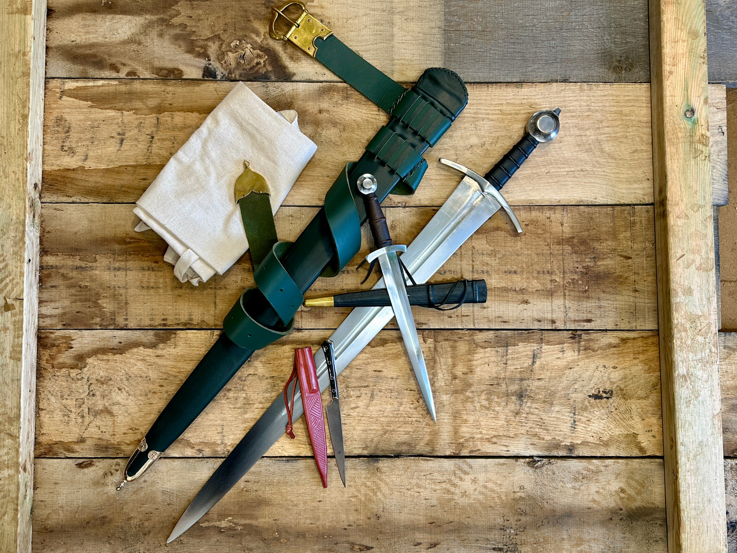Medieval Arming Sword type XIV bundle with 14thC Quillon Dagger, horn handled eating knife and free cotton sword bag