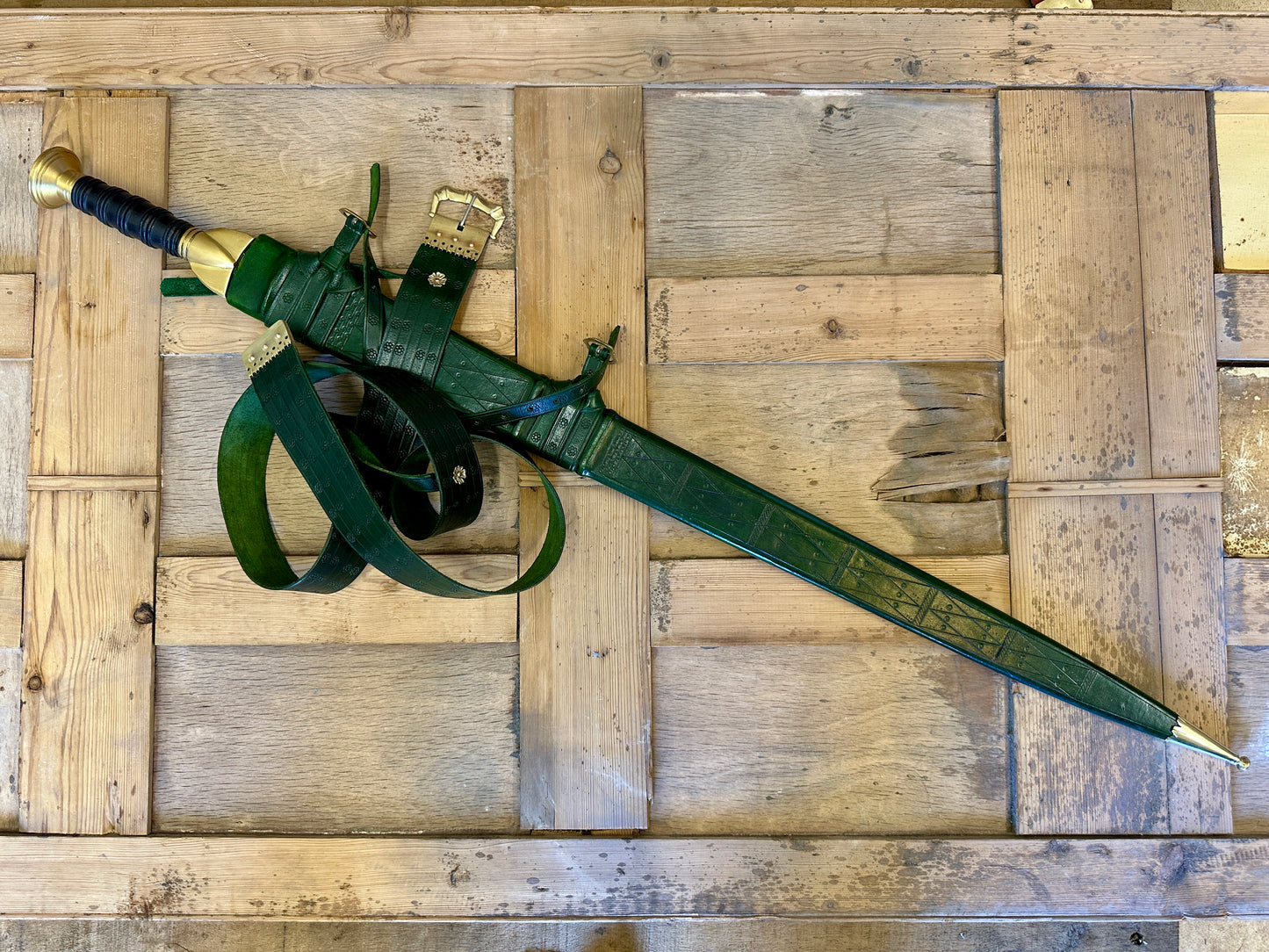 Swirk in a green scabbard
