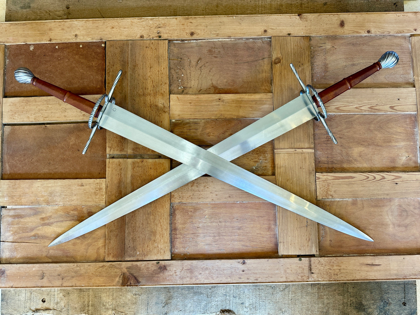 German War Sword. Two crossed swords.