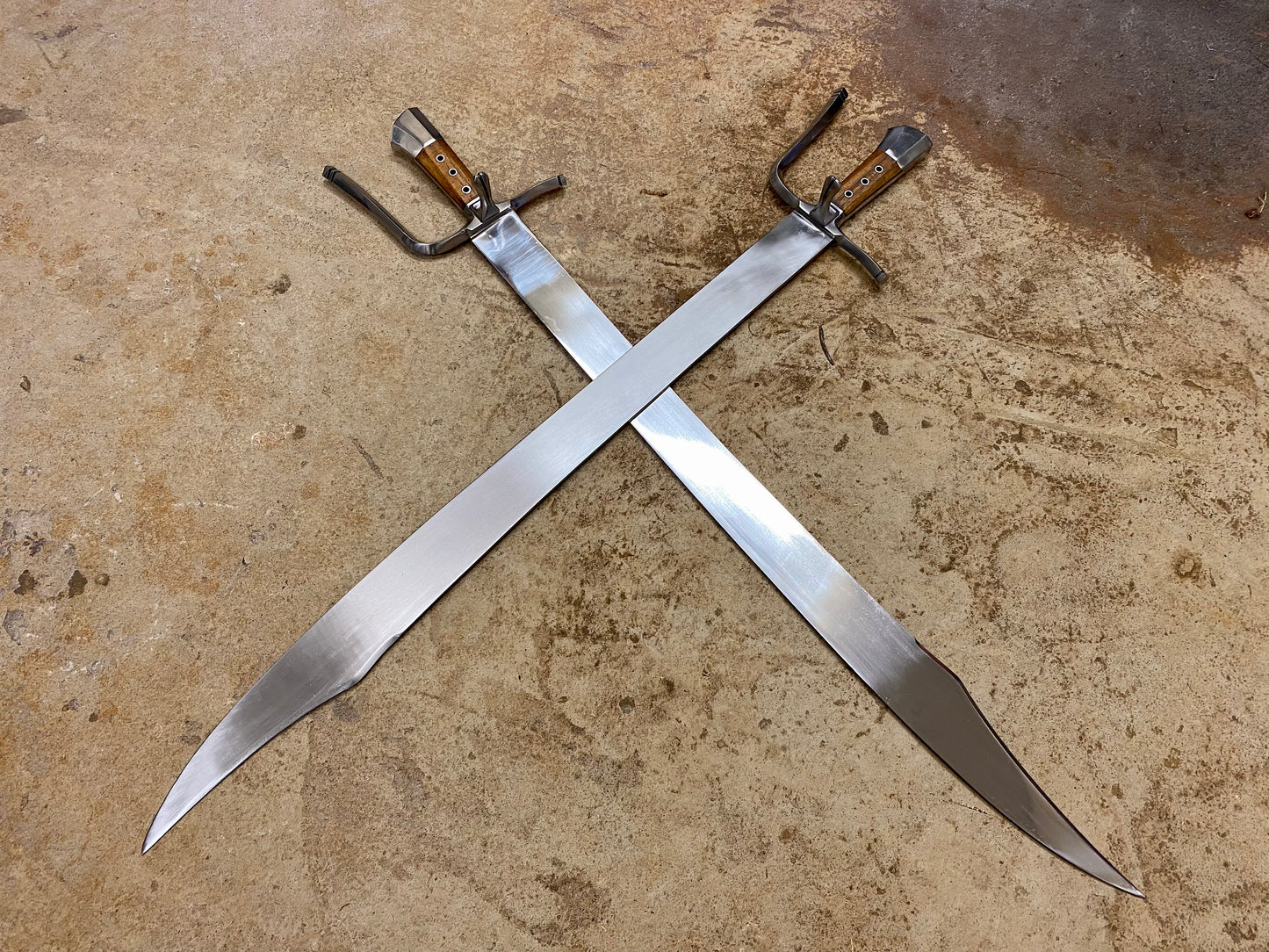 Tod Cutler replica medieval hand forged sword 14thC 13thC 15thC reenactment sword  reproduction medieval sword historically accurate sword authentic sword grosse messer