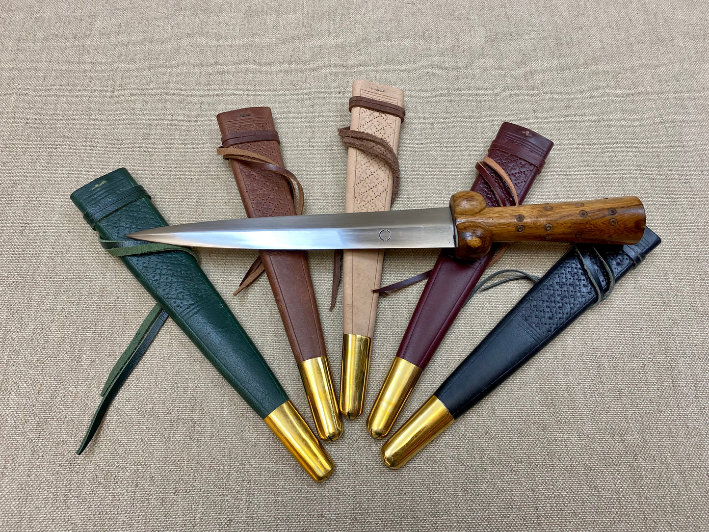 14thC 15thC medieval bollock dagger reenactment living history LARP