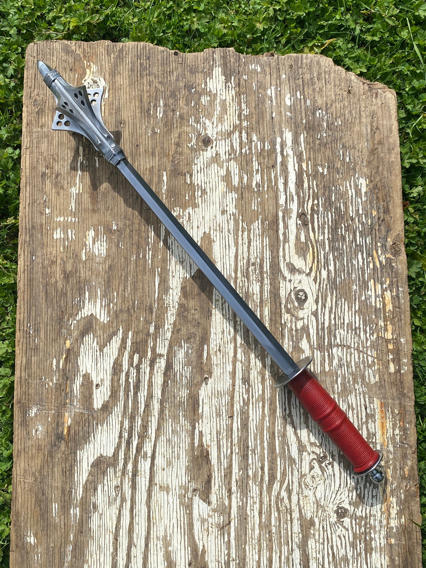 
                  
                    Late 15th Century Gothic Flanged Mace - Full Making Plans/Engineering Drawings
                  
                