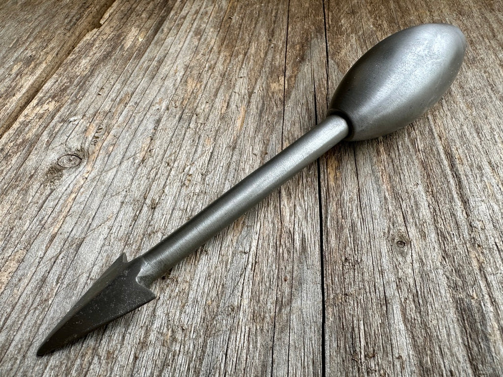 
                  
                    Roman Plumbata or Ferrata Heads
                  
                