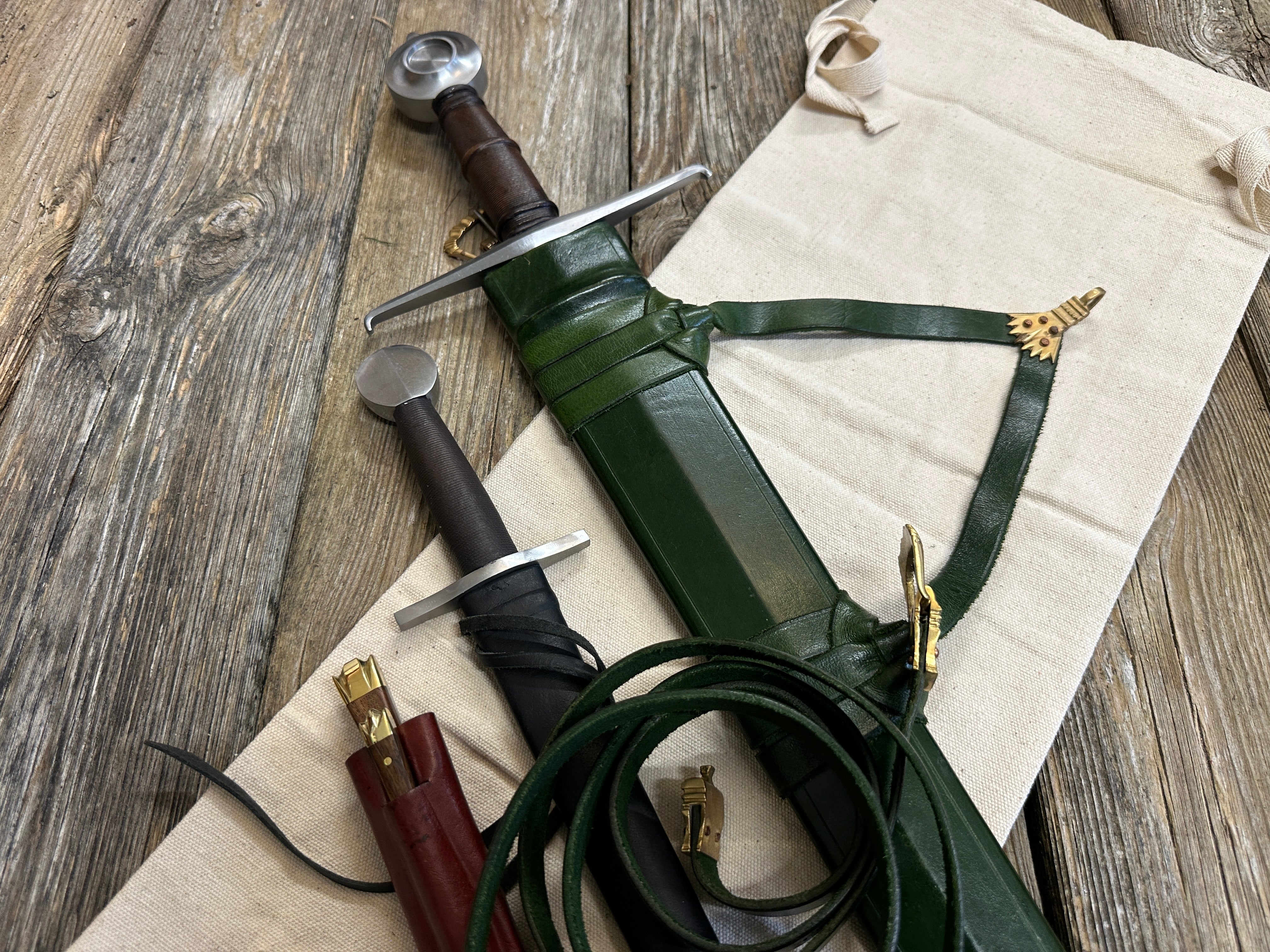 15thC Castillon Single Handed Sword Bundle with FREE sword bag