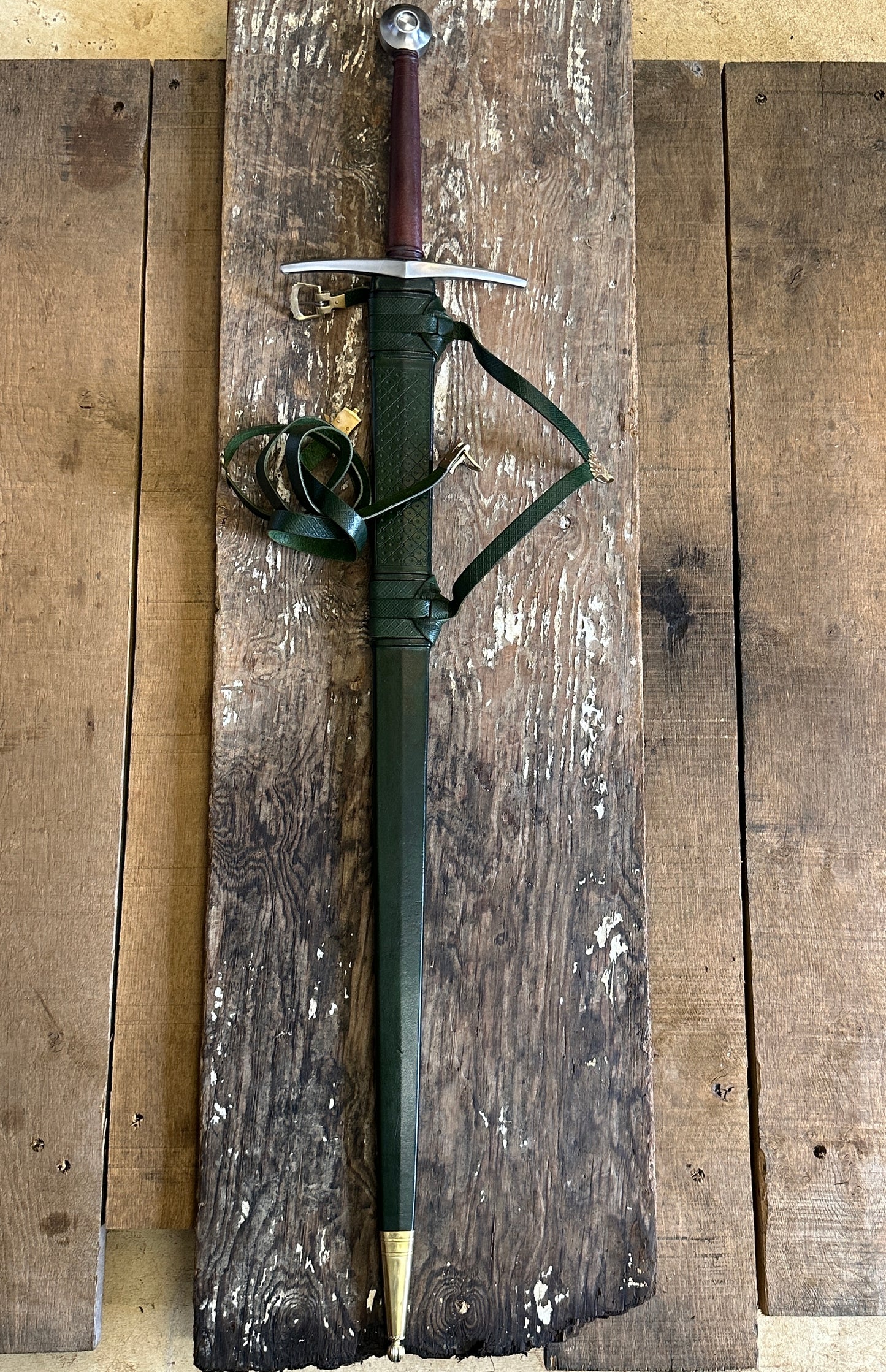 
                  
                    1400 Longsword
                  
                