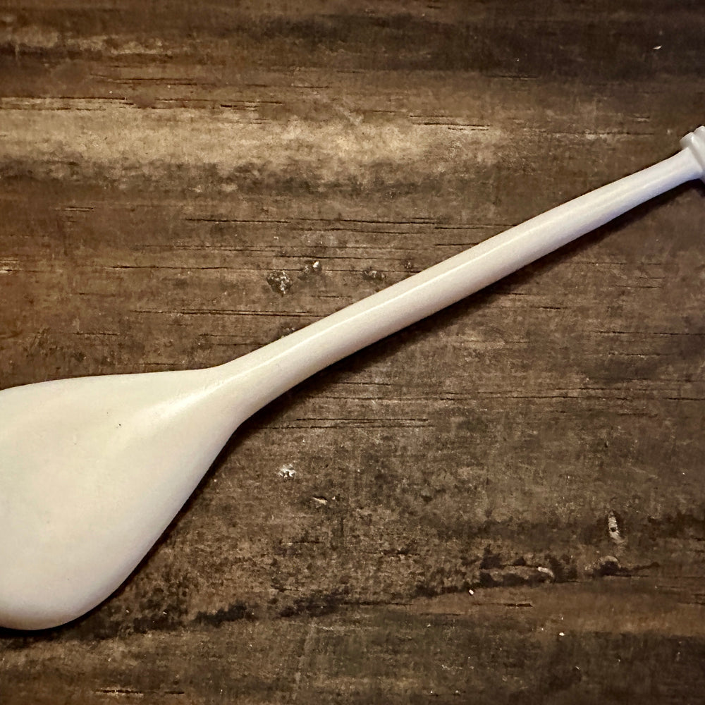 
                  
                    Scallop shell finial bone spoon 
                  
                