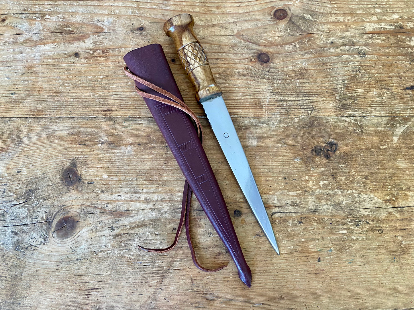 
                  
                    Whittle Tang Dagger
                  
                