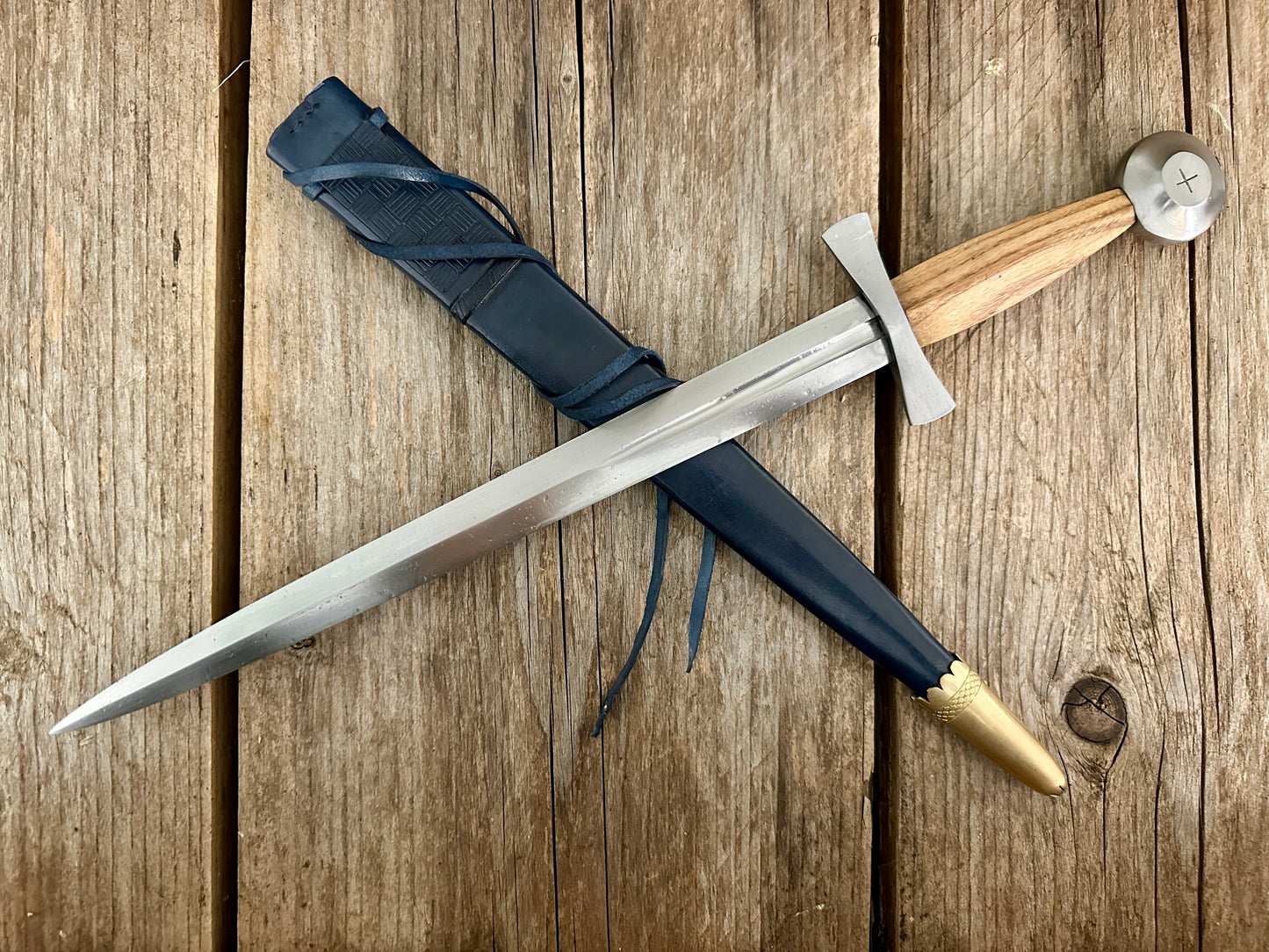 
                  
                    14th Century Long Quillon Dagger
                  
                
