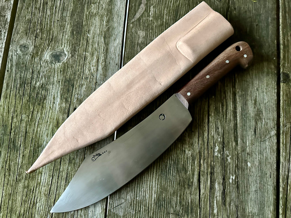 
                  
                    Curved edged cleaver TC17
                  
                