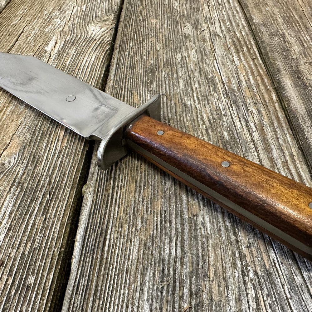 
                  
                    View of Bowie knife from the top down.
                  
                