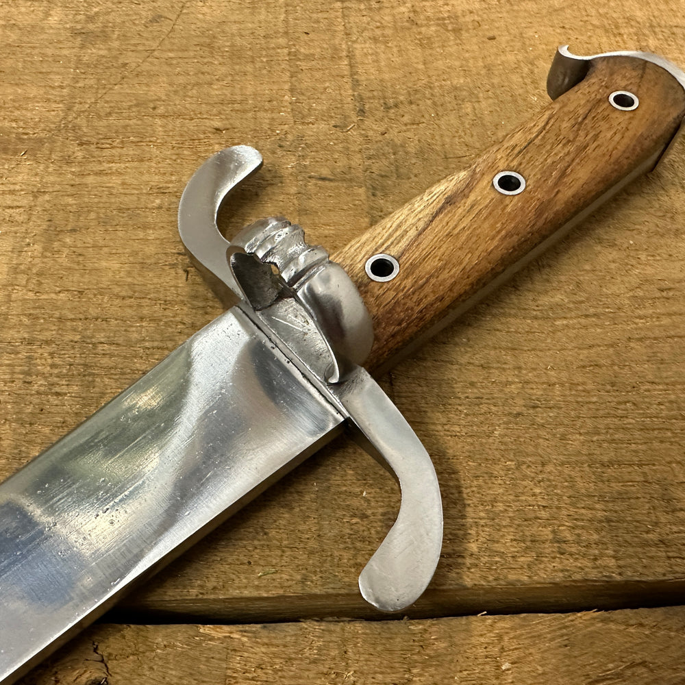 
                  
                    Close up of Messer cross guard

                  
                