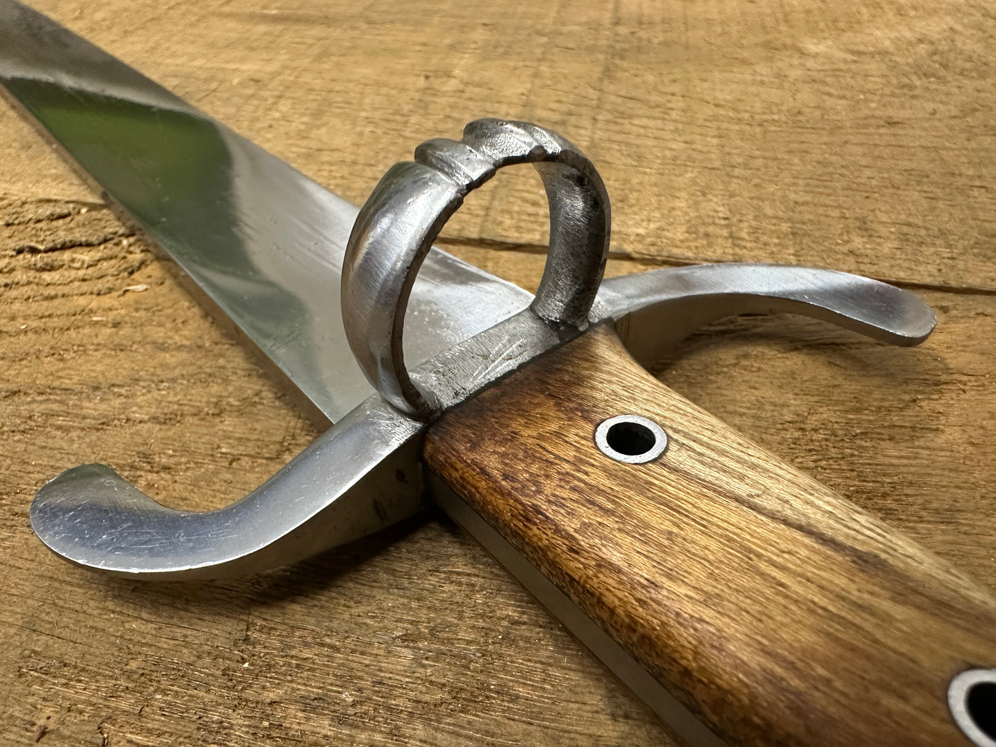 Close up view looking through the nagel of a messer from the top
