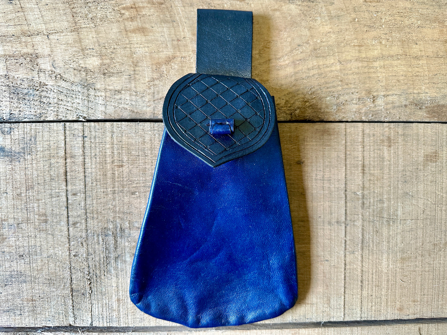 
                  
                    Soft drawstring belt pouch in dark blue
                  
                