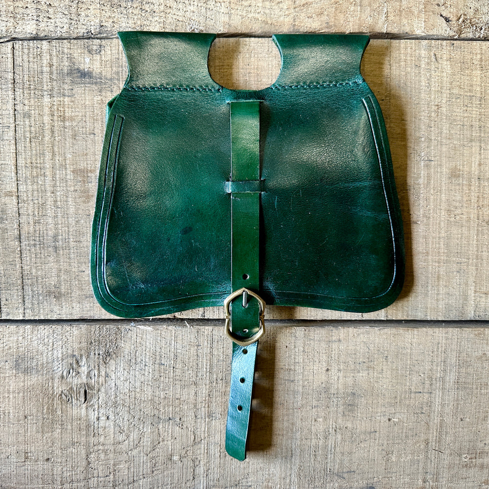 
                  
                    Simple Bollock Pouch 14th-16thC green
                  
                