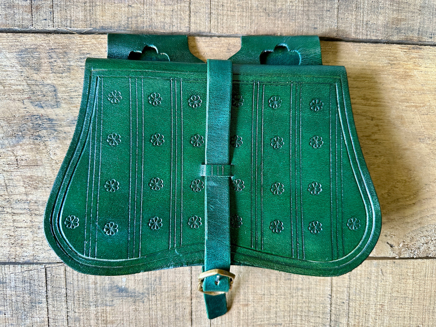 
                  
                    14th-16thC Bollock pouch with decoration and gusset in green
                  
                