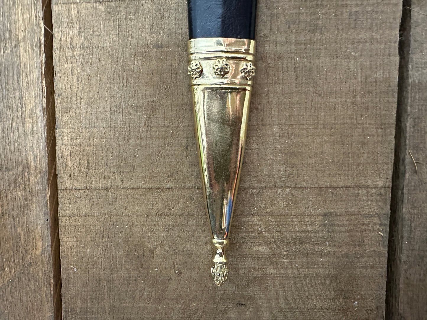 
                  
                    Dennington Longsword
                  
                