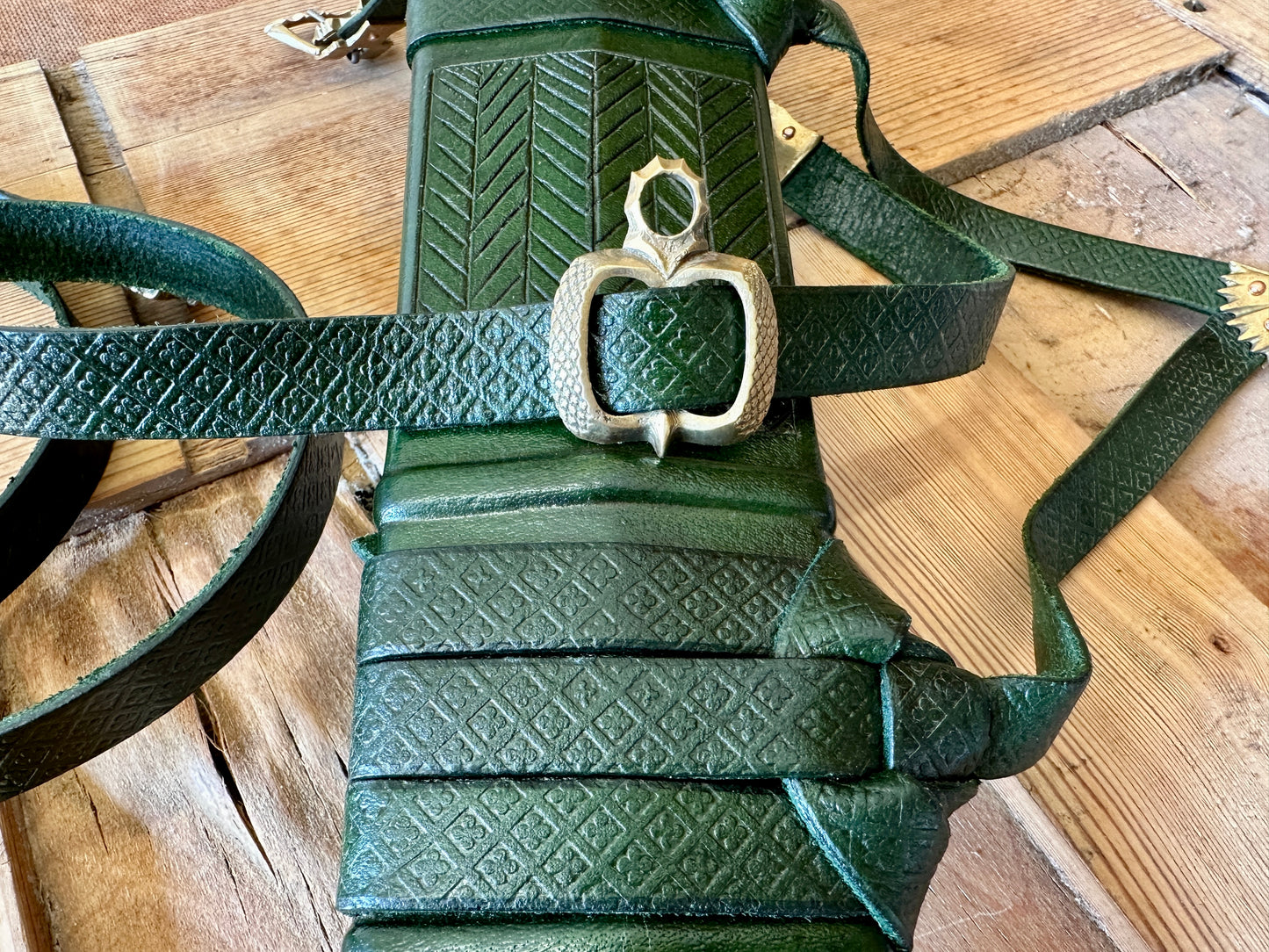 
                  
                    Close up of middle belt. 
                  
                