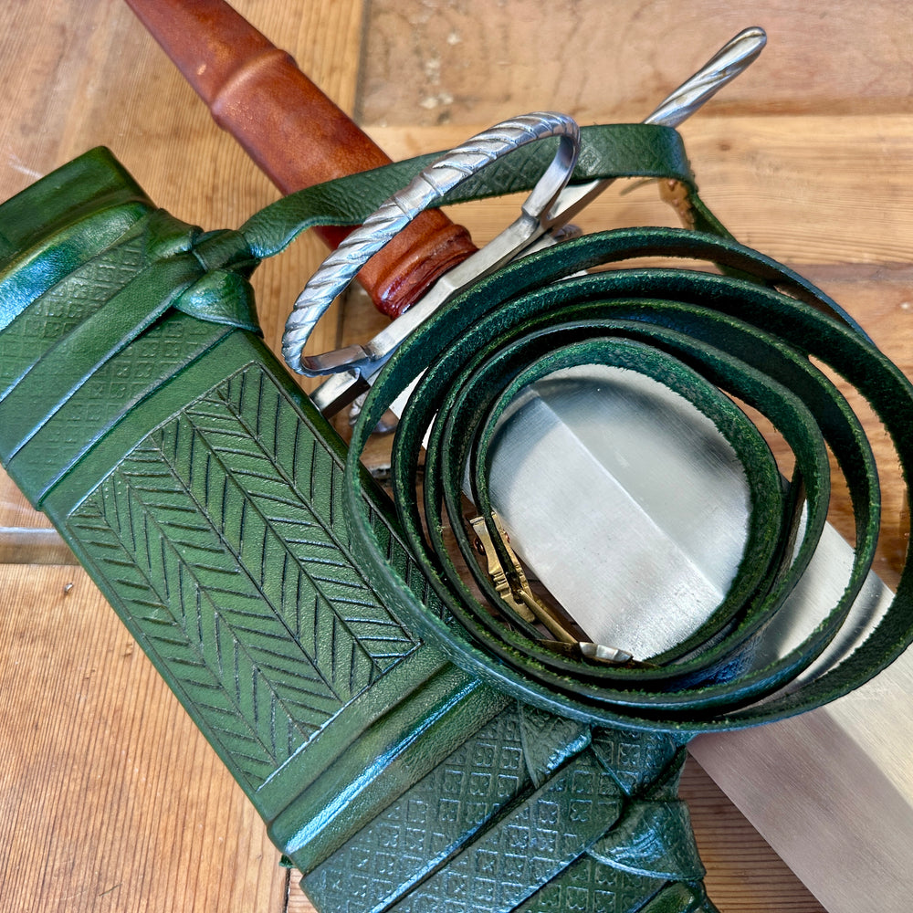 
                  
                    With green scabbard
                  
                