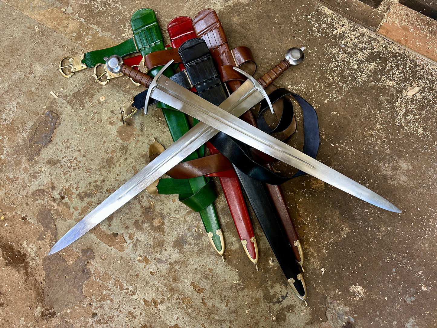 
                  
                    Medieval Arming Sword Type XIV 1270-1350
                  
                