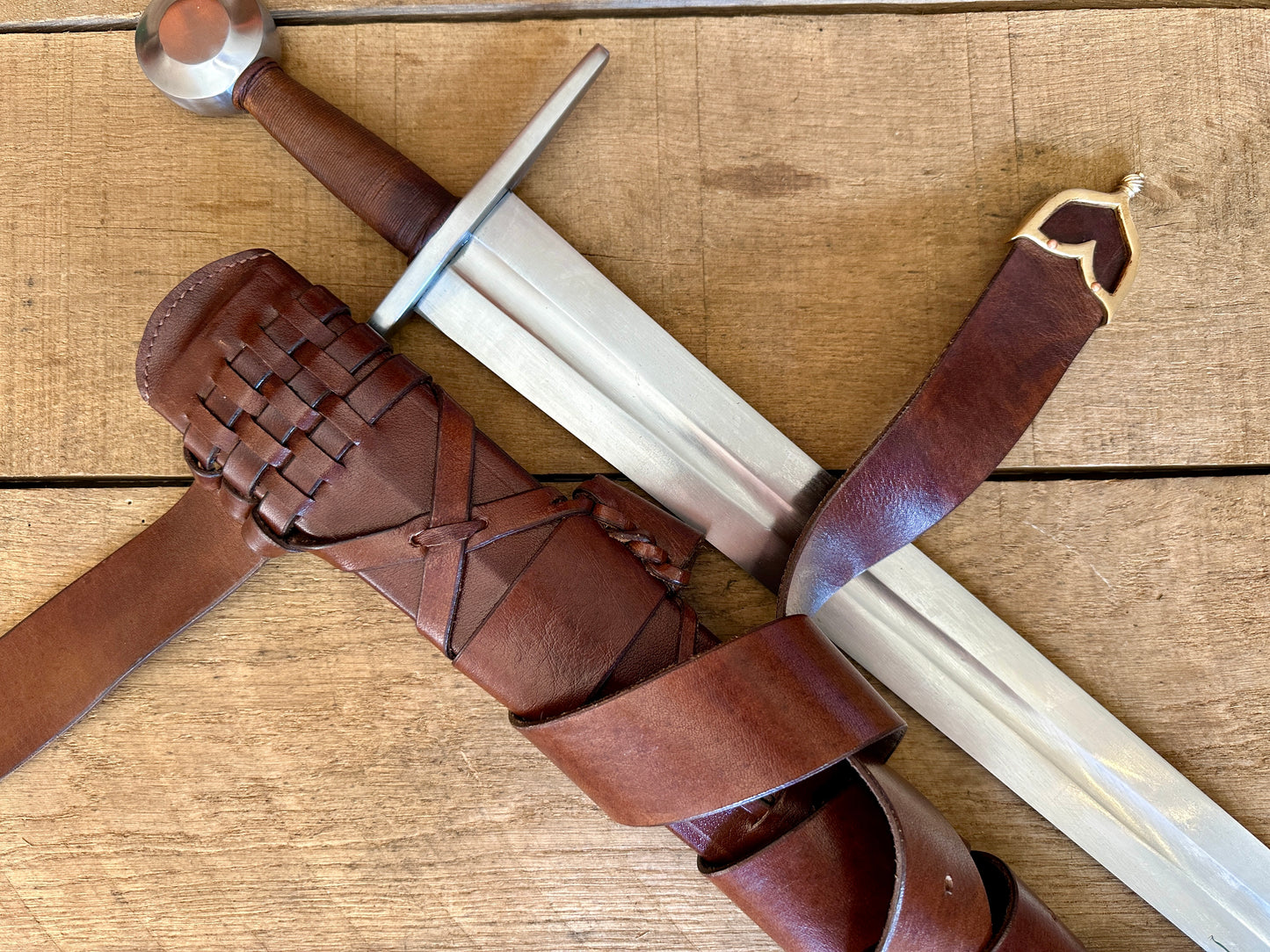 
                  
                    Type 13 Arming Sword with a brown scabbard
                  
                