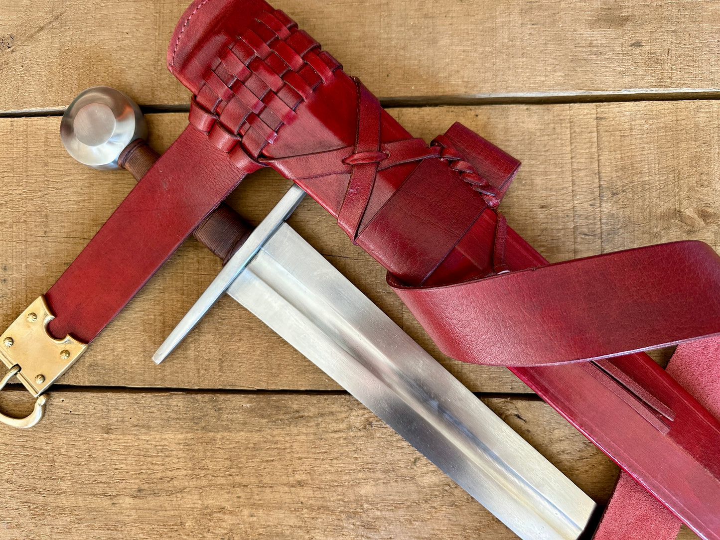 
                  
                    Type 13 Arming Sword with a red scabbard
                  
                