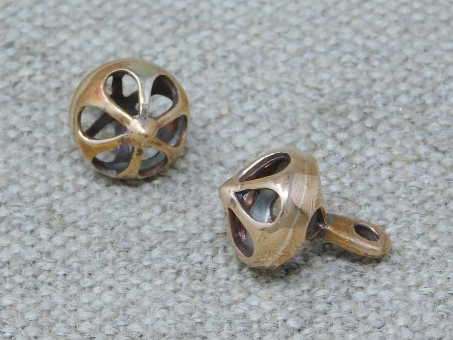 
                  
                    medieval renaissance bronze button reenactment 
                  
                