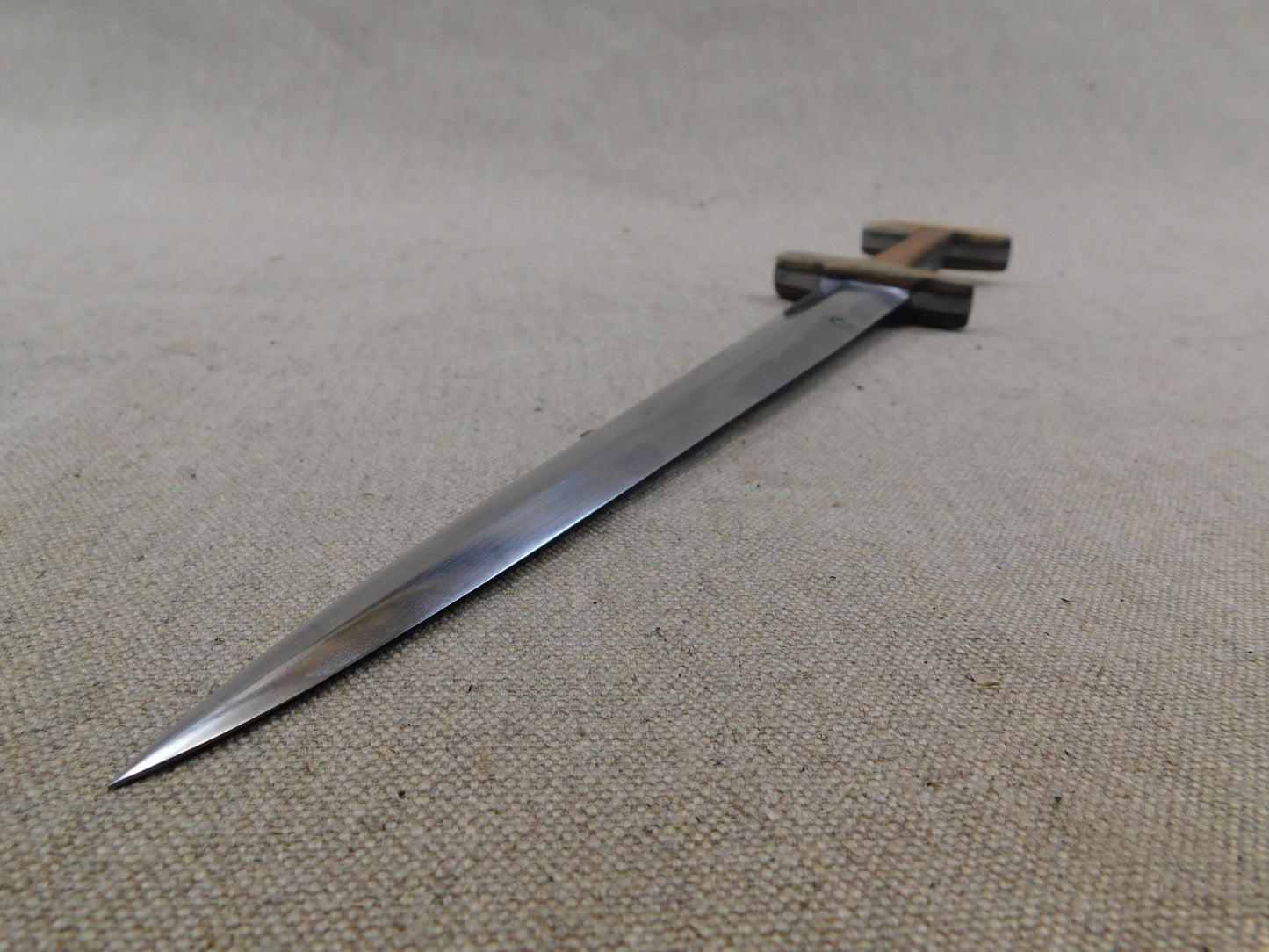 
                  
                    Medieval baselard dagger reenactment 
                  
                