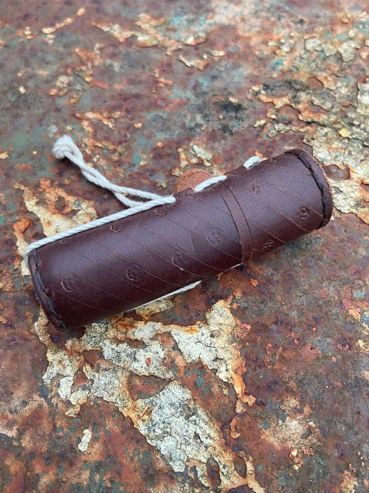 Medieval leather needle case – Tod Cutler