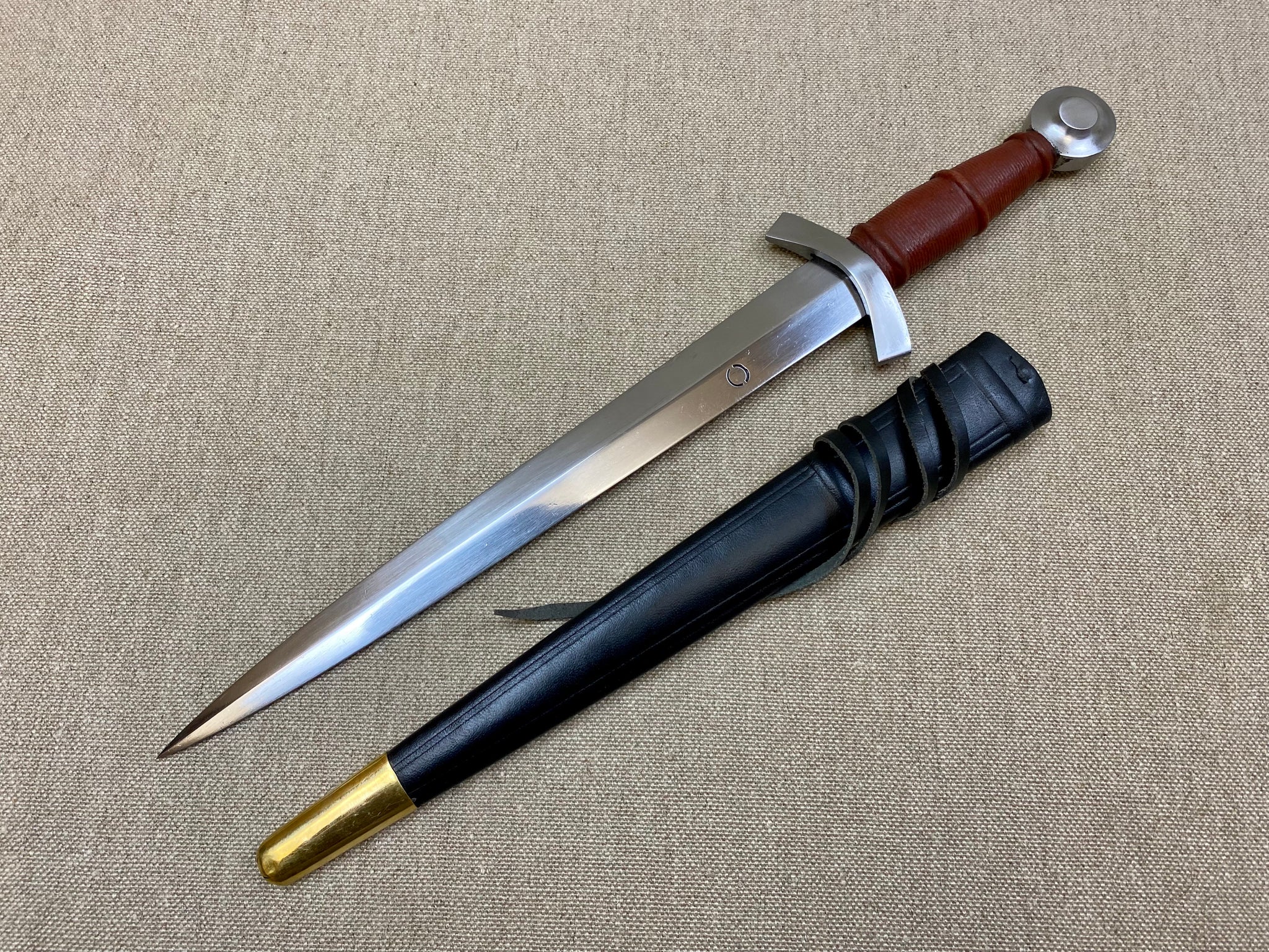 14thC Medieval Quillon Dagger – Tod Cutler