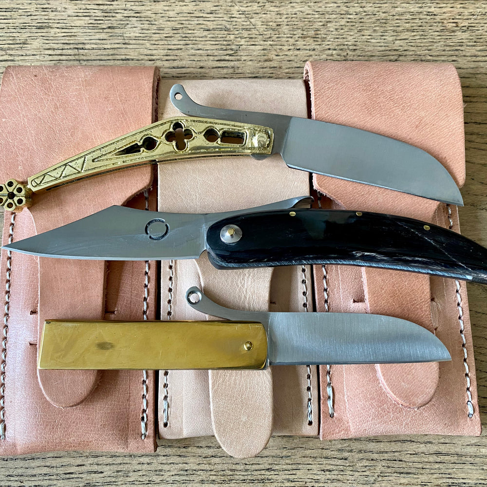 
                  
                    Set of three Tod Cutler folding knives in brass and horn. TCP64, TCP65 and TCP66
                  
                
