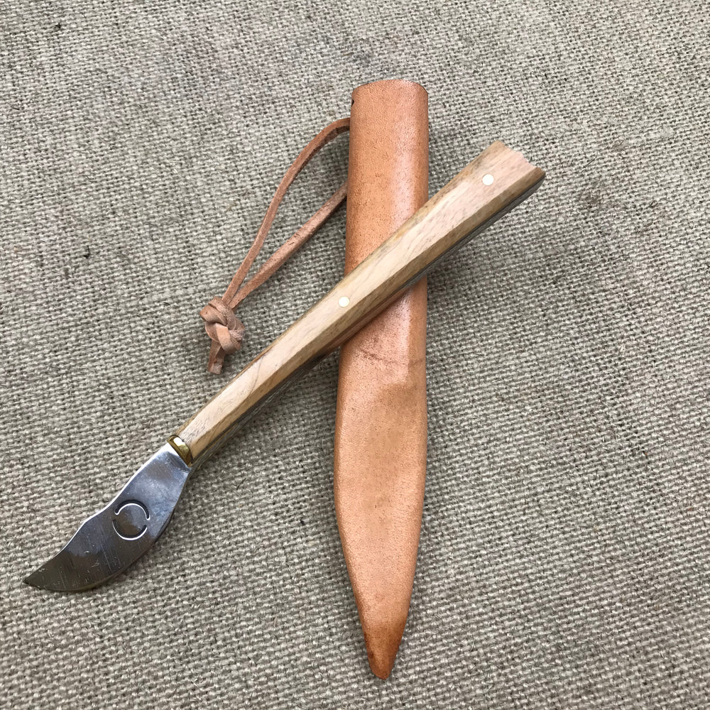 
                  
                    Tod Cutler penknife and natural sheath
                  
                