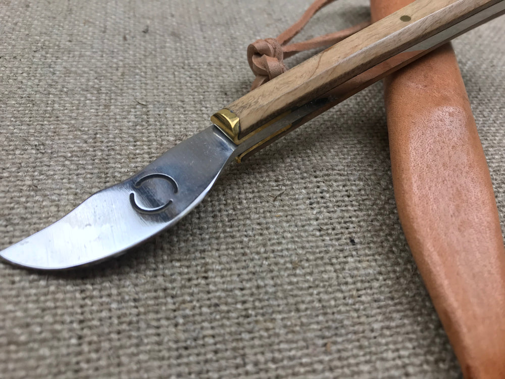 
                  
                    Tod Cutler penknife view of rear of blade
                  
                