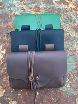 
                  
                    Leather belt pouch
                  
                